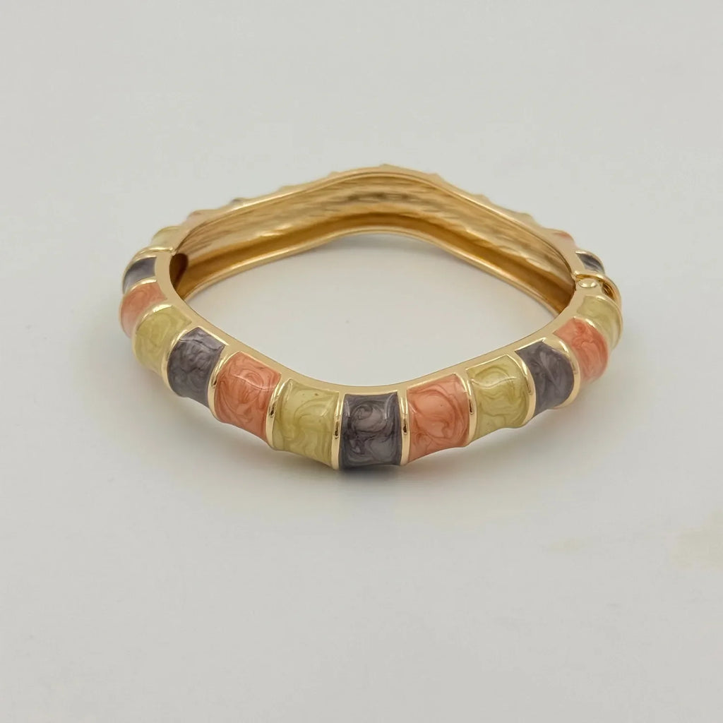 Vintage Kada