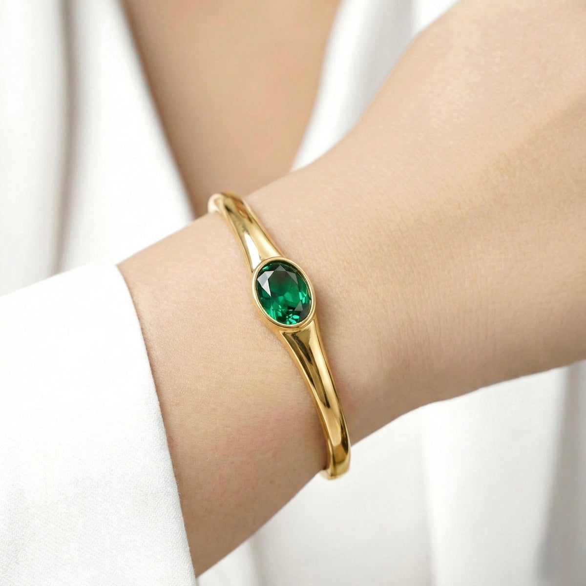 Single Diamond Kada