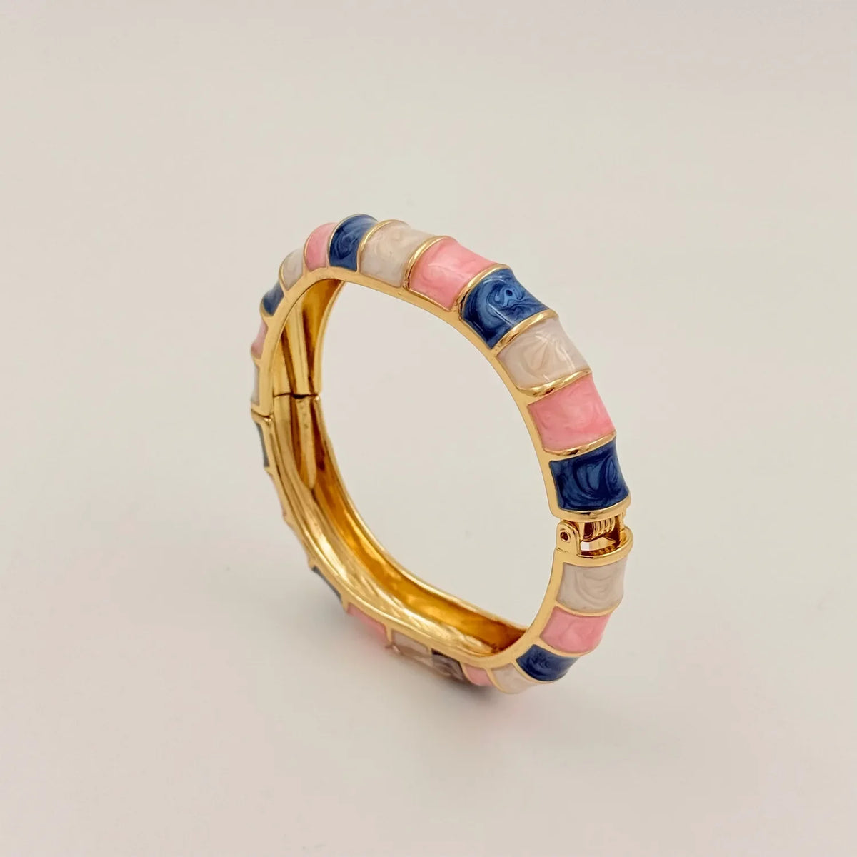 Vintage Kada