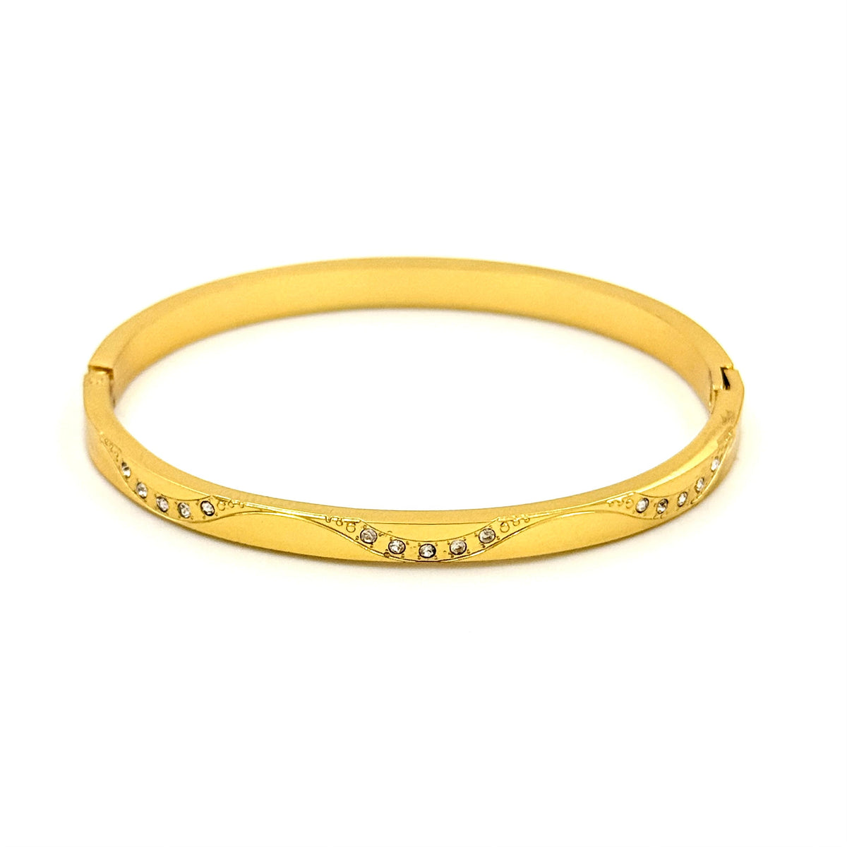 Charming Kada