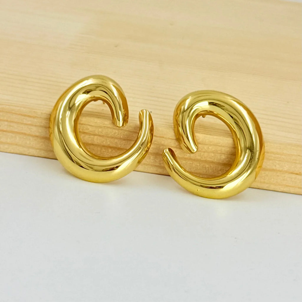 Golden spiral Chunky earrings