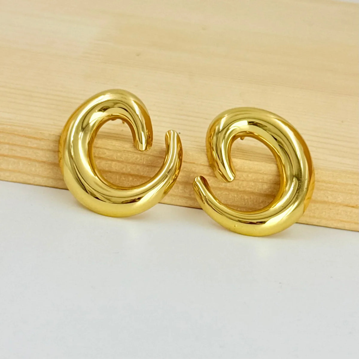 Golden spiral Chunky earrings