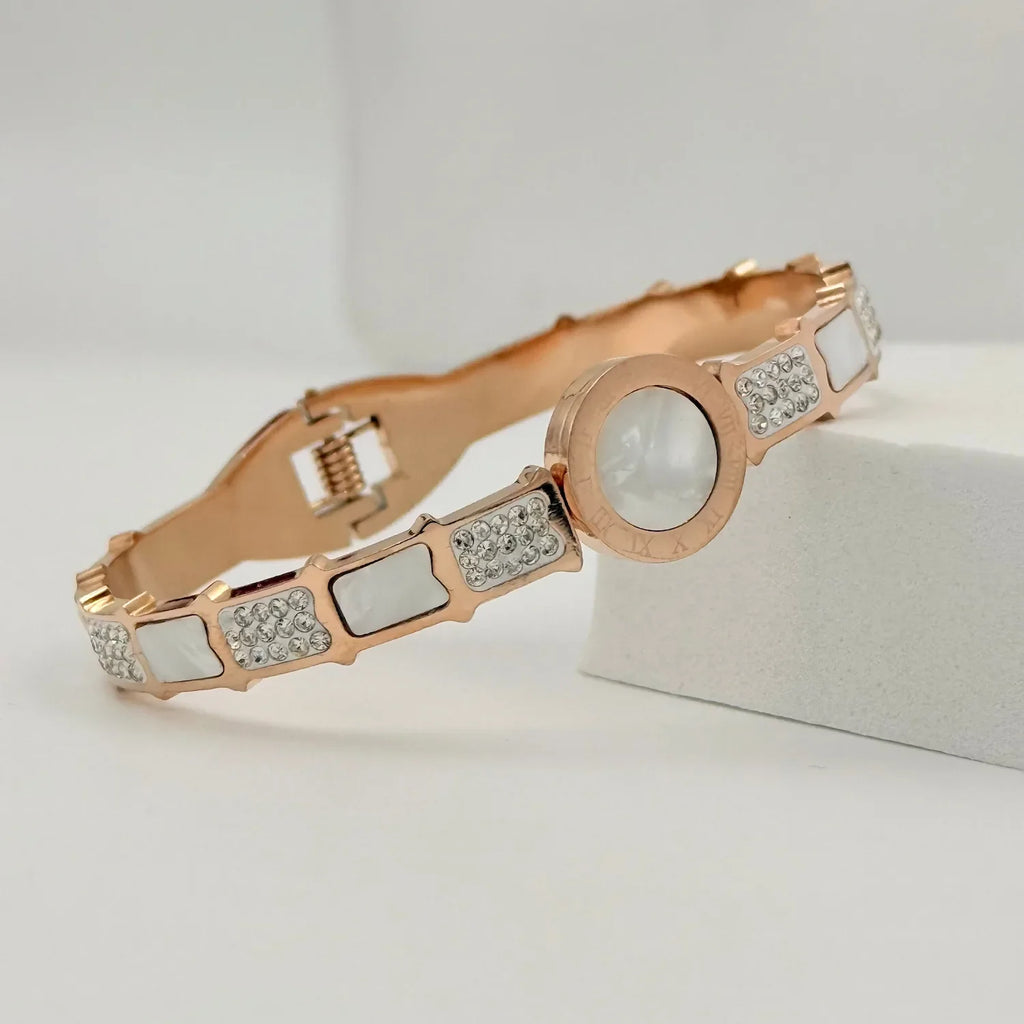 Watch type shell Coin Kada