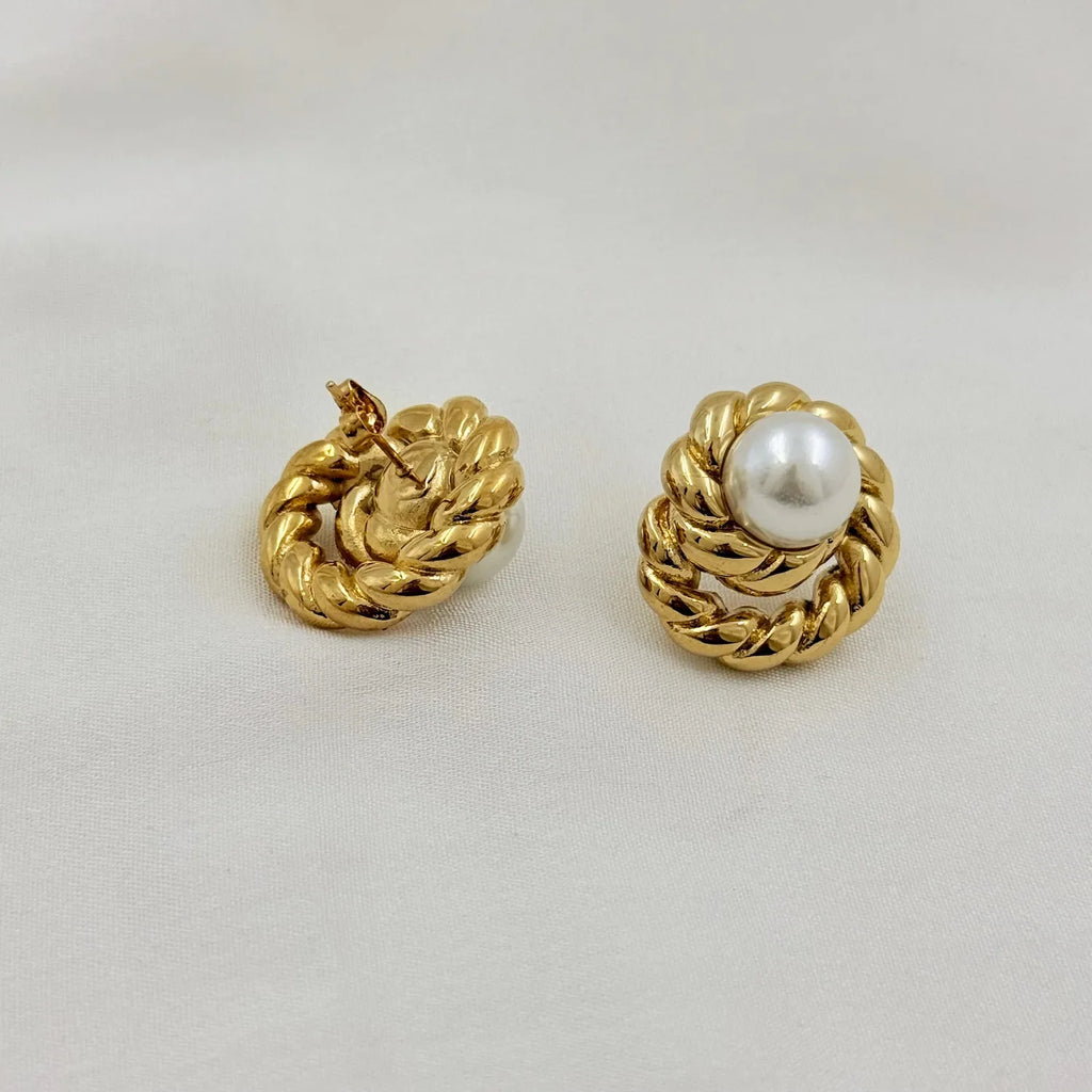 Twist Pearl Studs