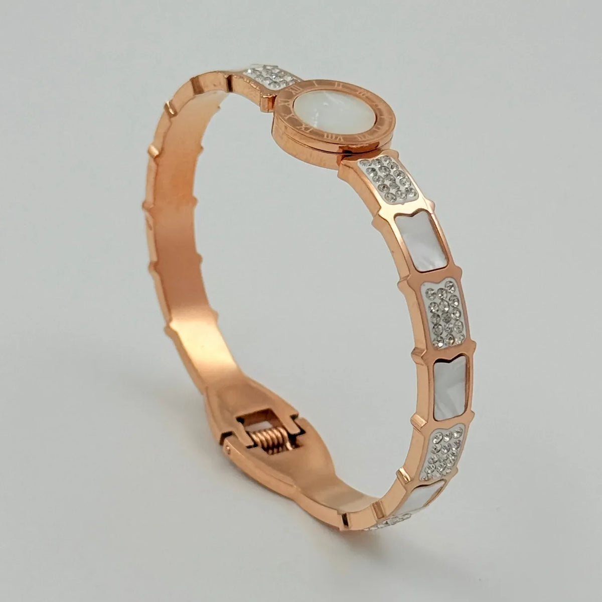 Watch type shell Coin Kada