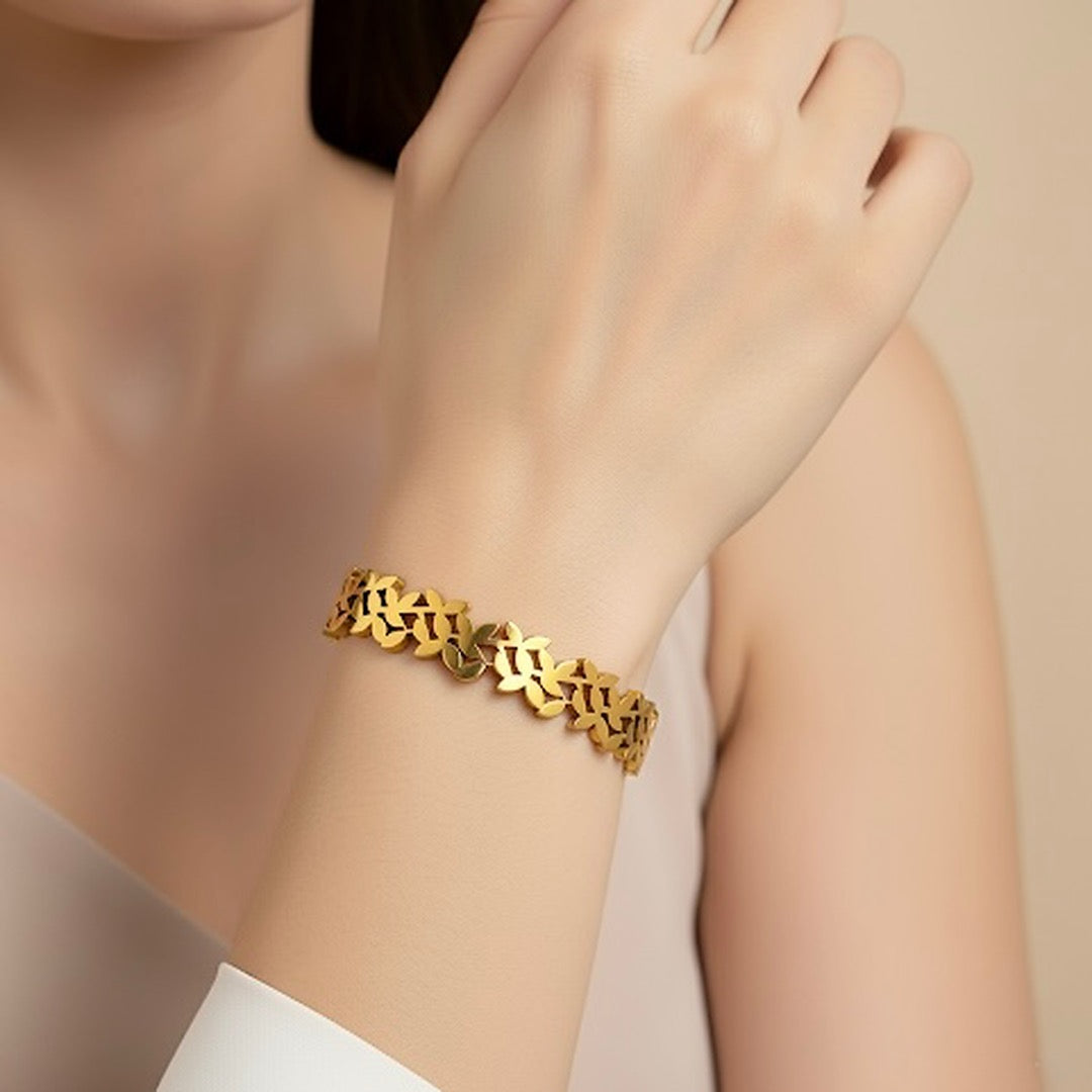 Elegance Bloom Kada