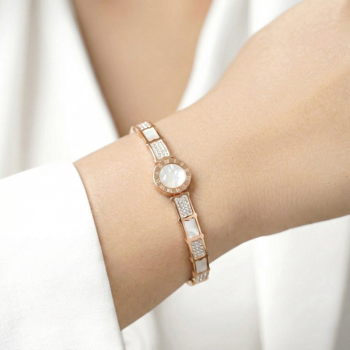 Watch type shell Coin Kada