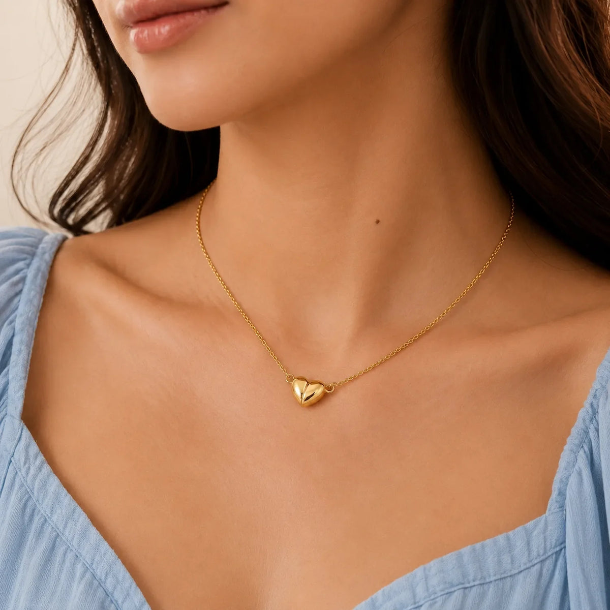 Tiny Heart Megnat Necklace