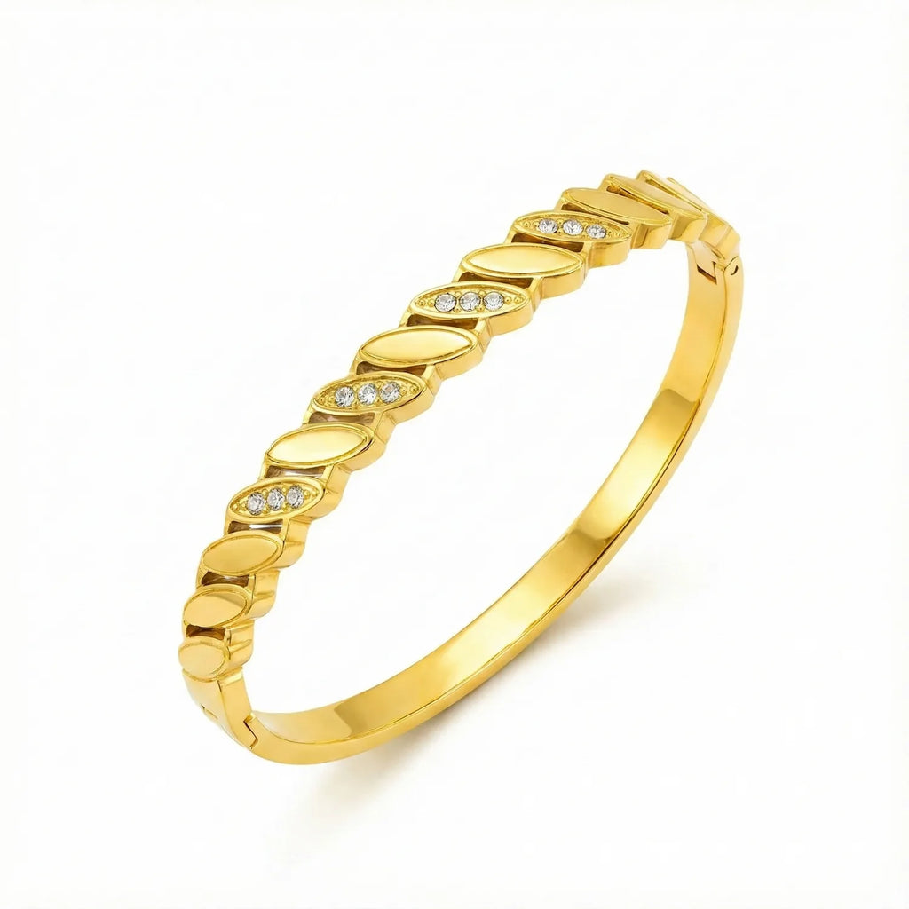 Twisted leaf Kada