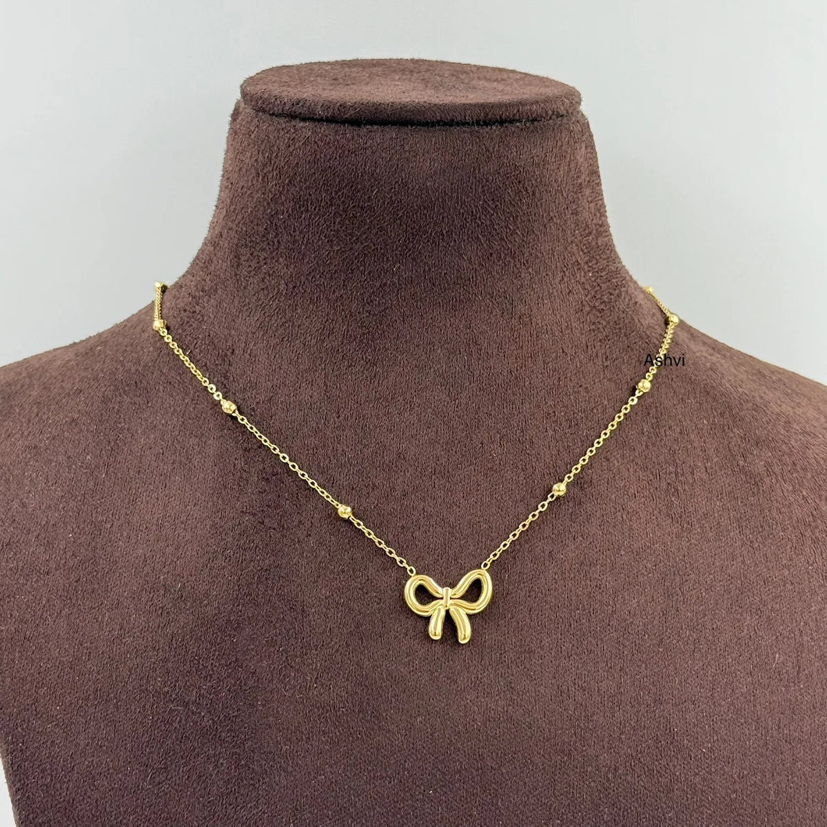 Gilded Ribbon Necklace