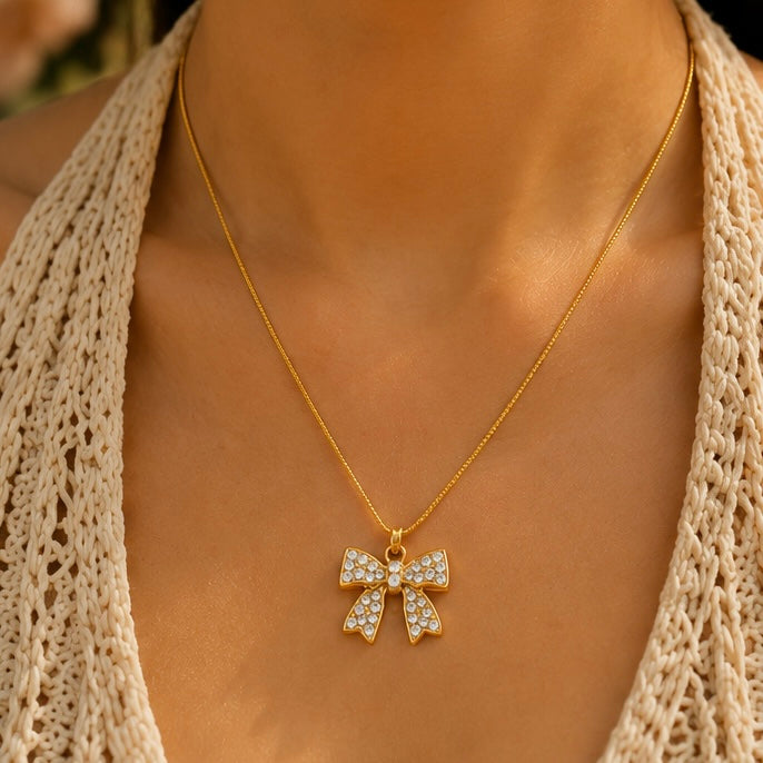 Bow Diamond Necklace