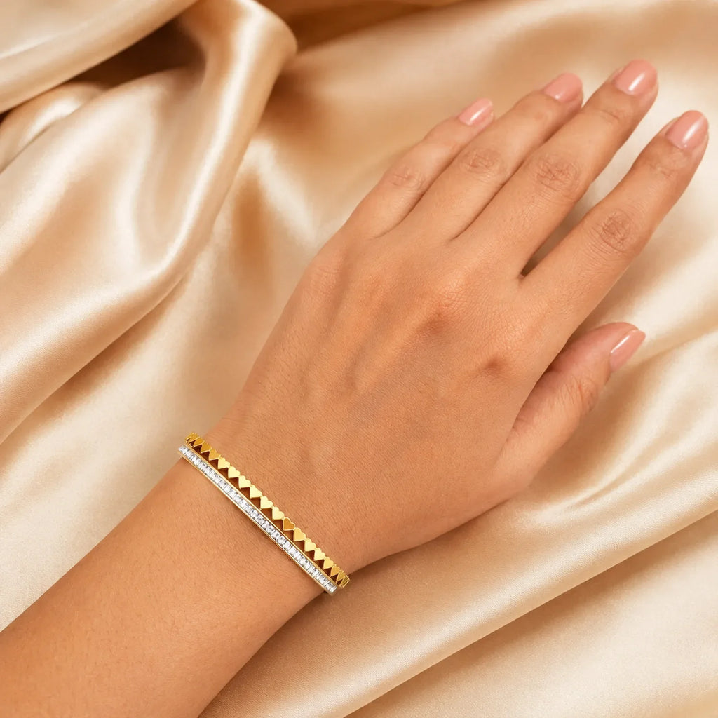 Heart Gold crest sparkle kada