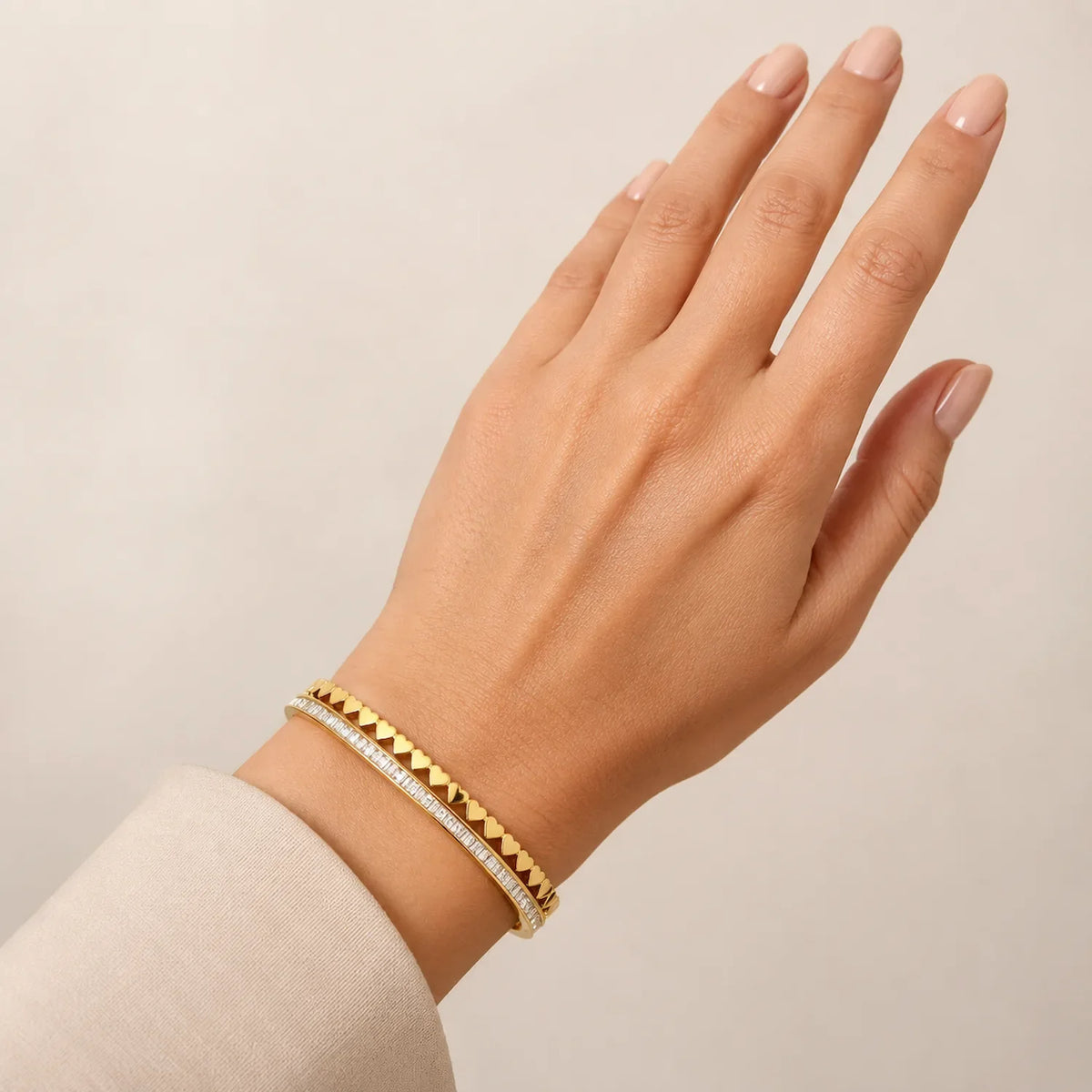 Heart Gold crest sparkle kada