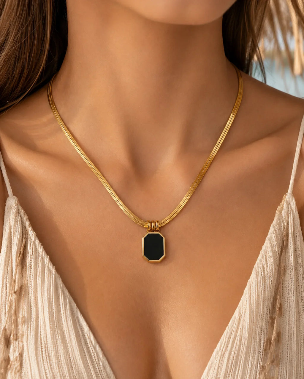 Snake Chain with Black Pendant Necklace