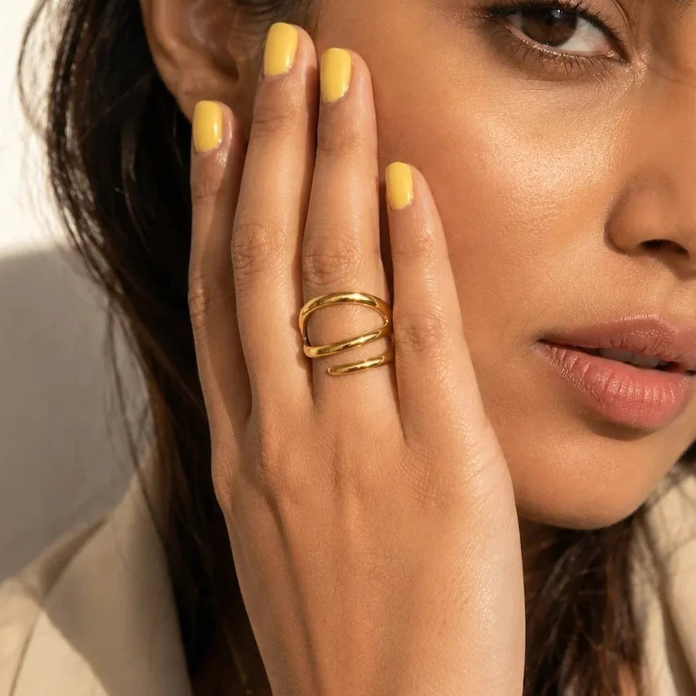 Sculpted Loop Ring