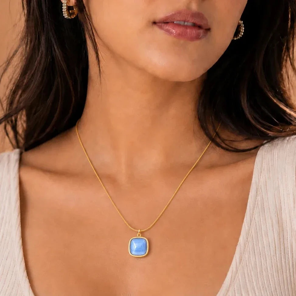 Emerald Glow Necklace