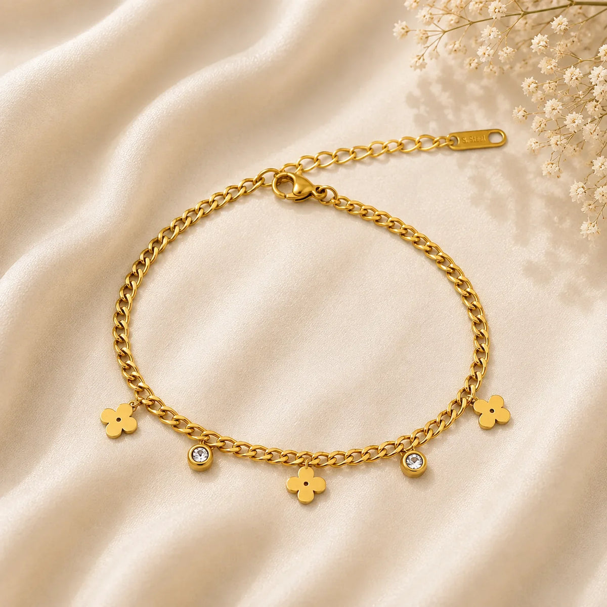 Clover Diamond Bracelet